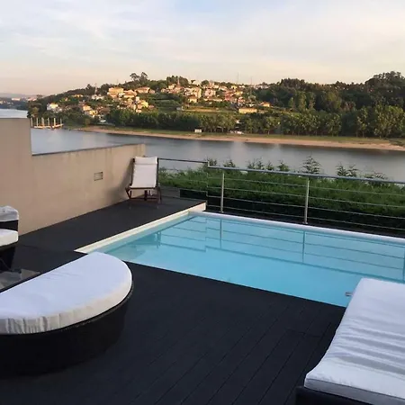 The Douro River House - Oporto